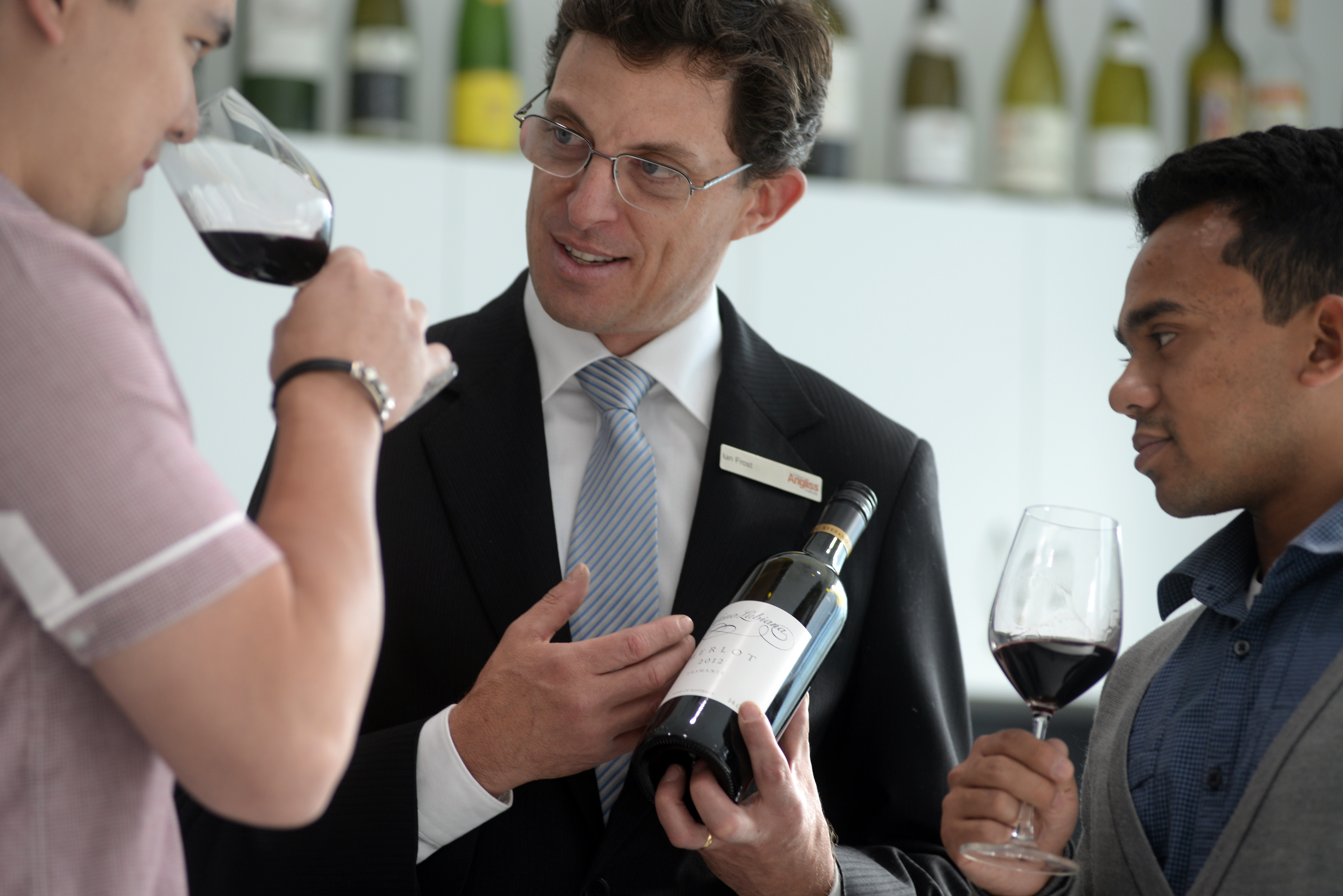 Education - ~/Content/Media/Education/LDSC_6959.JPG)