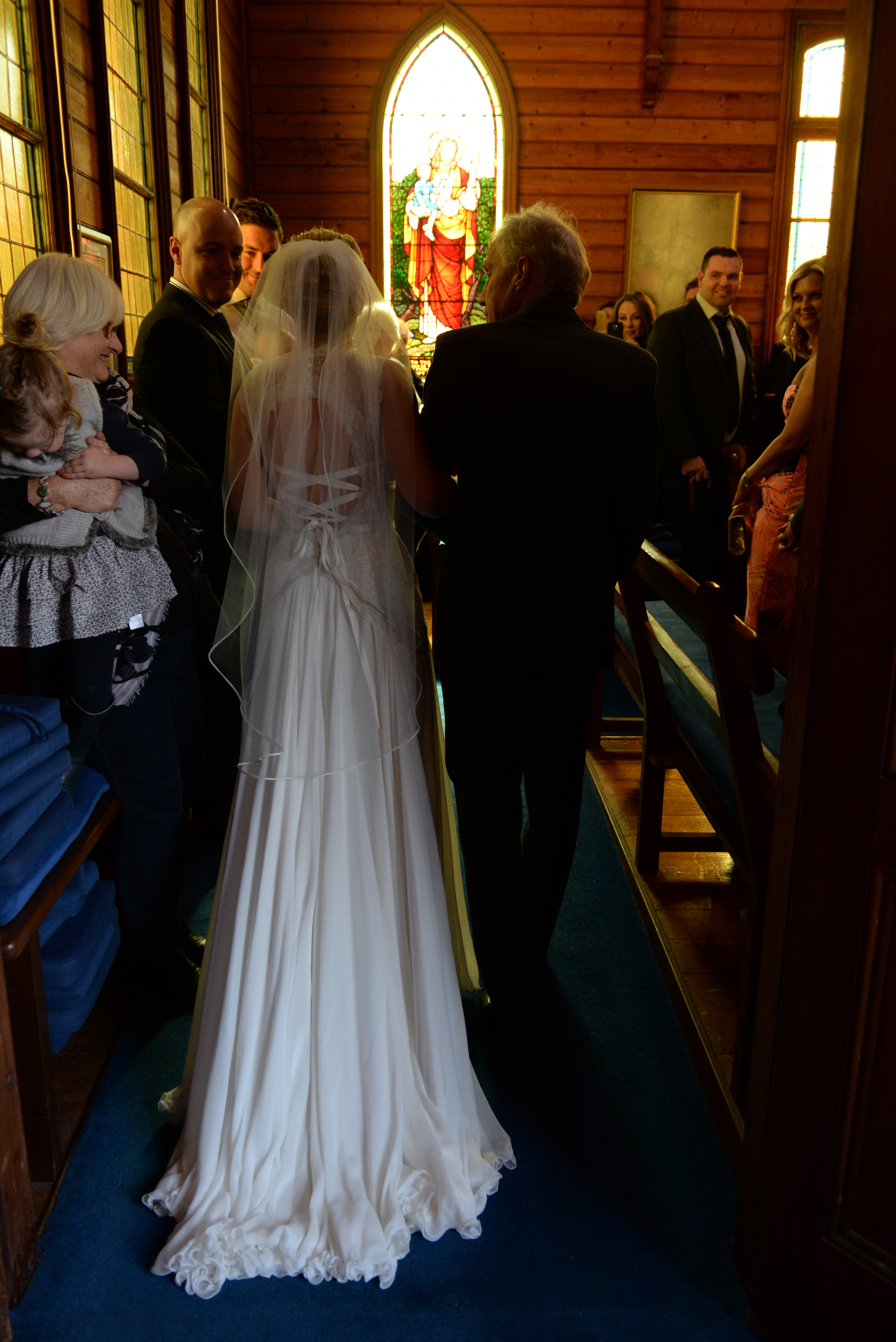 Weddings - ~/Content/Media/Weddings/DSC_3882.jpg)